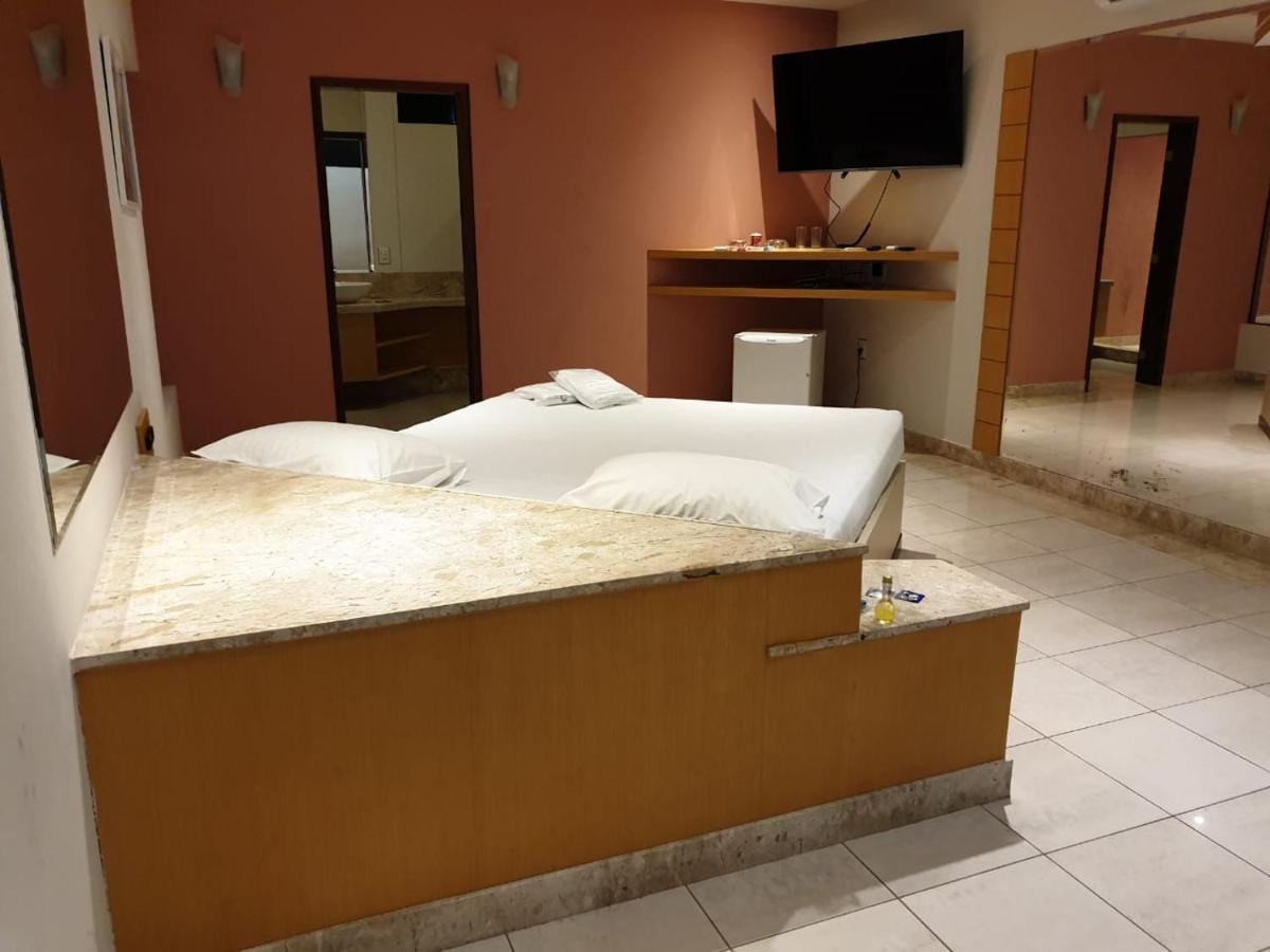 Dolce Amore Motel (Adults Only) นาตาล ภายนอก รูปภาพ